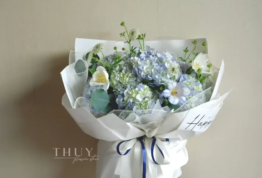 BX118 Bó hoa cẩm tú cầu siêu to mix tulip Hà Lan