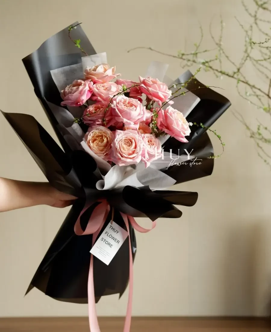 Bó hoa hồng julibee tặng bạn gái