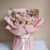 Bó hoa hồng mix tú cầu size vừa tặng 20 tháng 10