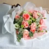 Bó hoa hồng mix cẩm tú cầu xanh bơ