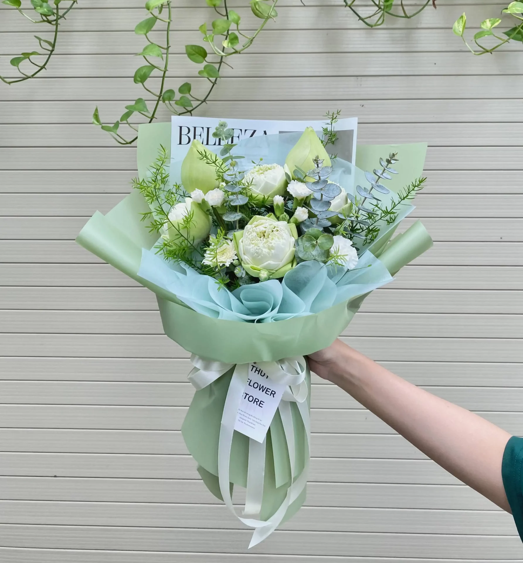 Bó hoa sen trắng size nhỏ tặng sinh nhật