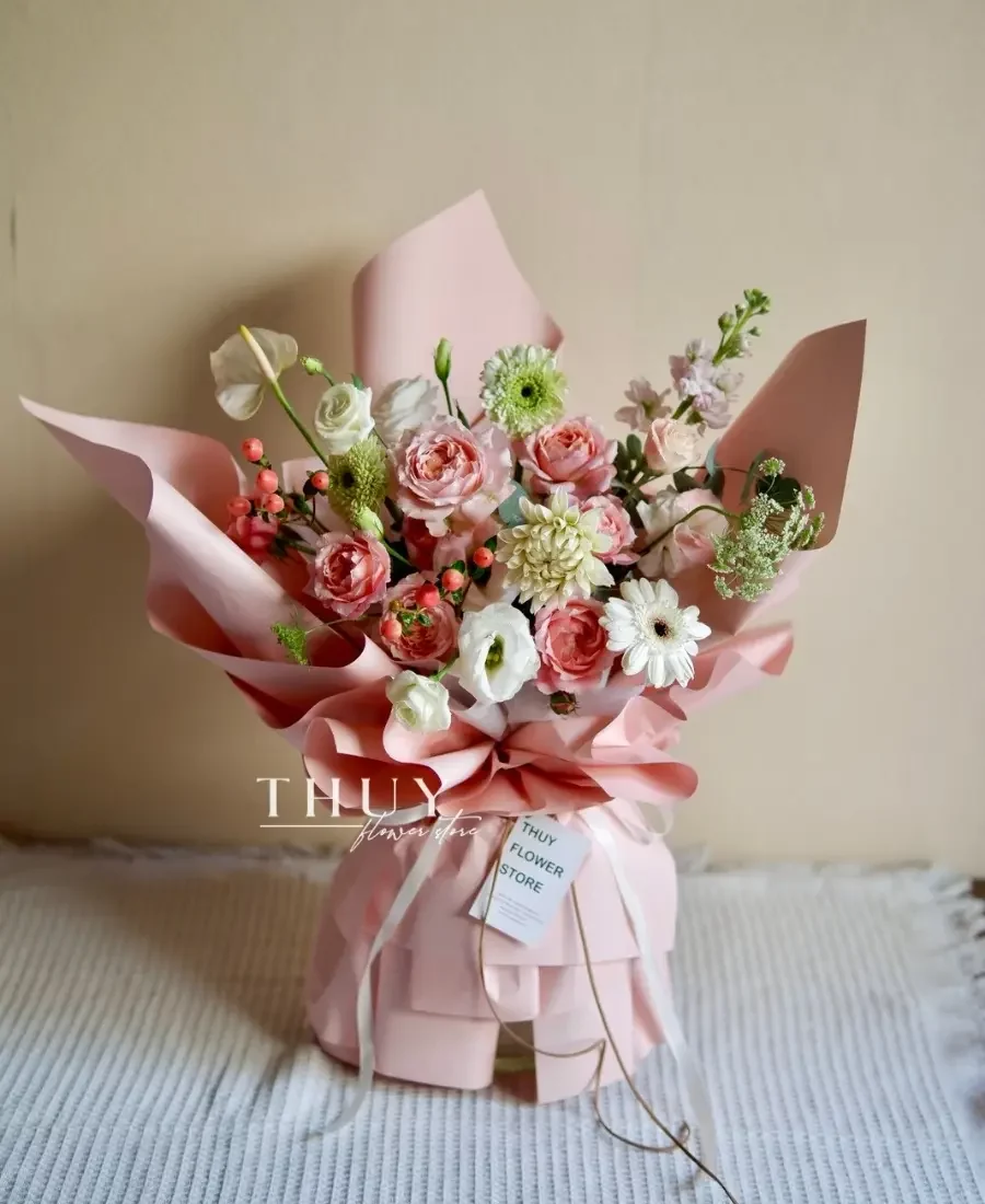 bó hoa tone màu hồng tặng 8 tháng 3