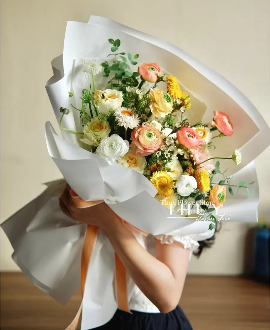 Hoa tặng bạn bè đồng nghiệp nữ