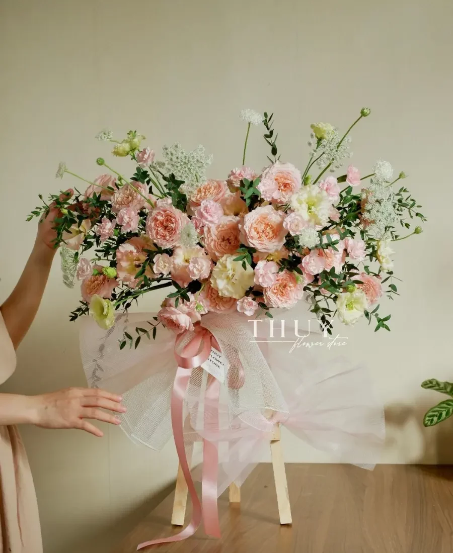 Kệ hoa mini sang trọng tặng mẹ