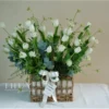 lẵng hoa tulip trắng sang trọng