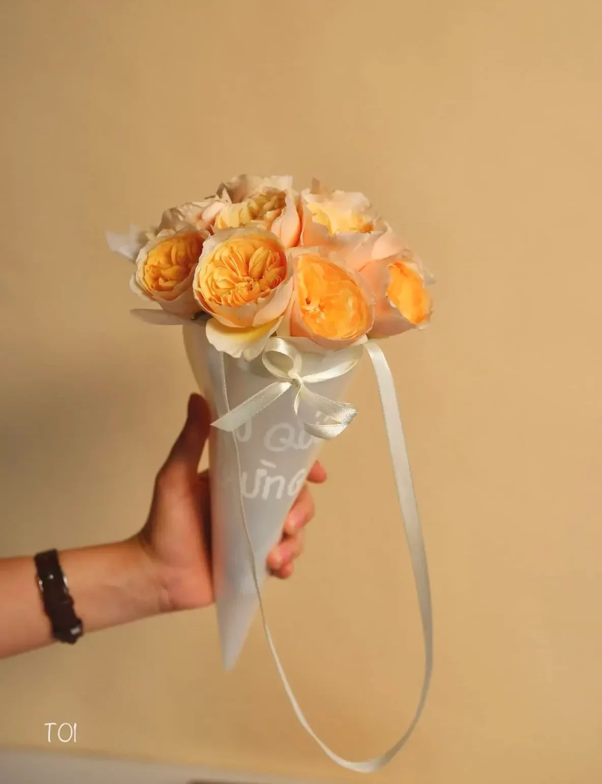 Ly kem hoa hồng Juliet