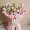 Bó hoa tone màu hồng tặng 8 tháng 3 vợ yêu