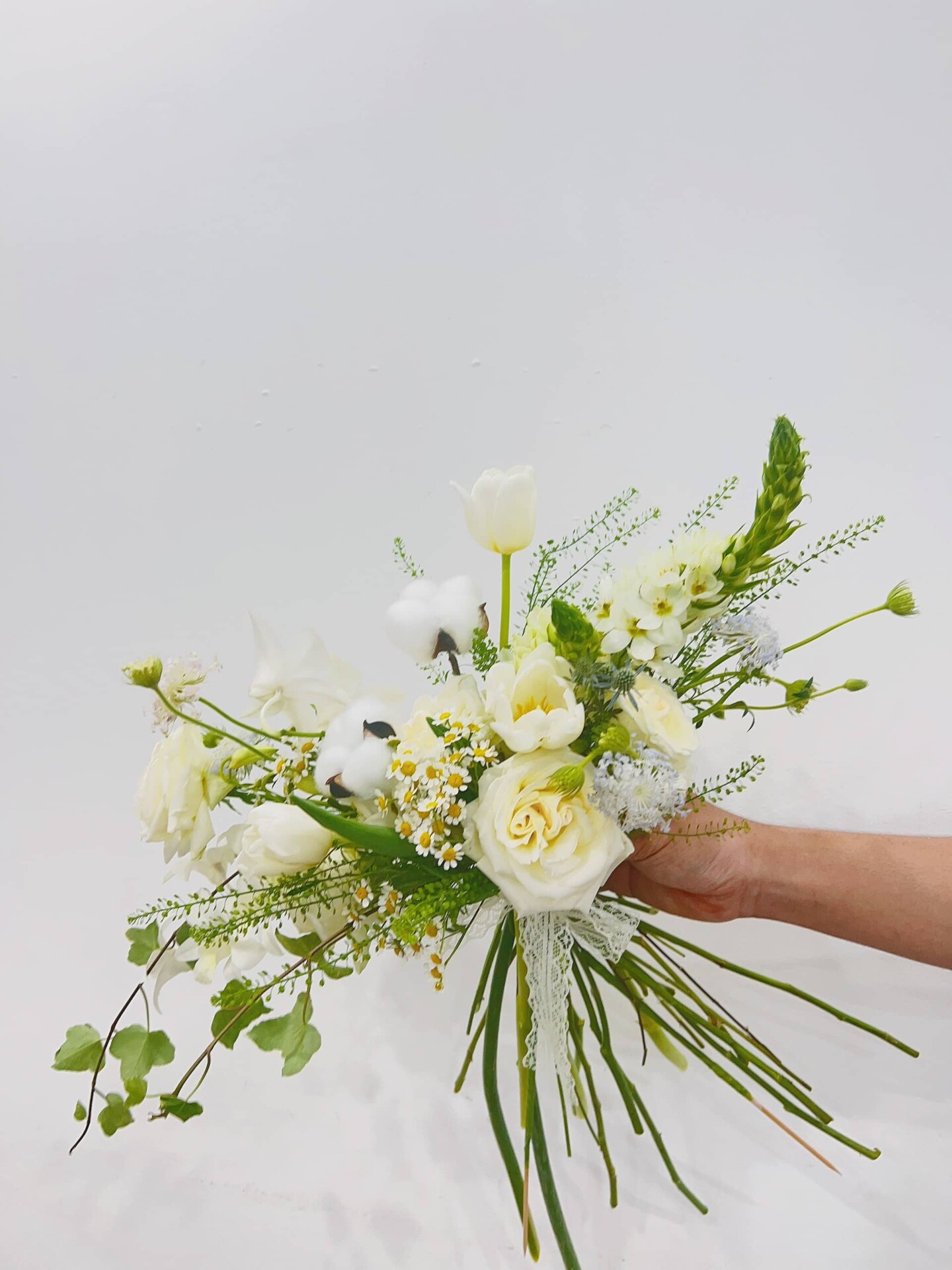 HC03 Bó hoa cưới style Hàn Quốc